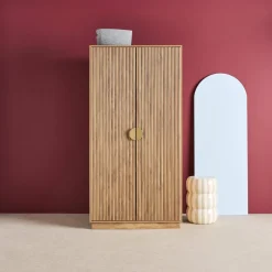 Armadio effetto legno di mango scanalato 2 ante