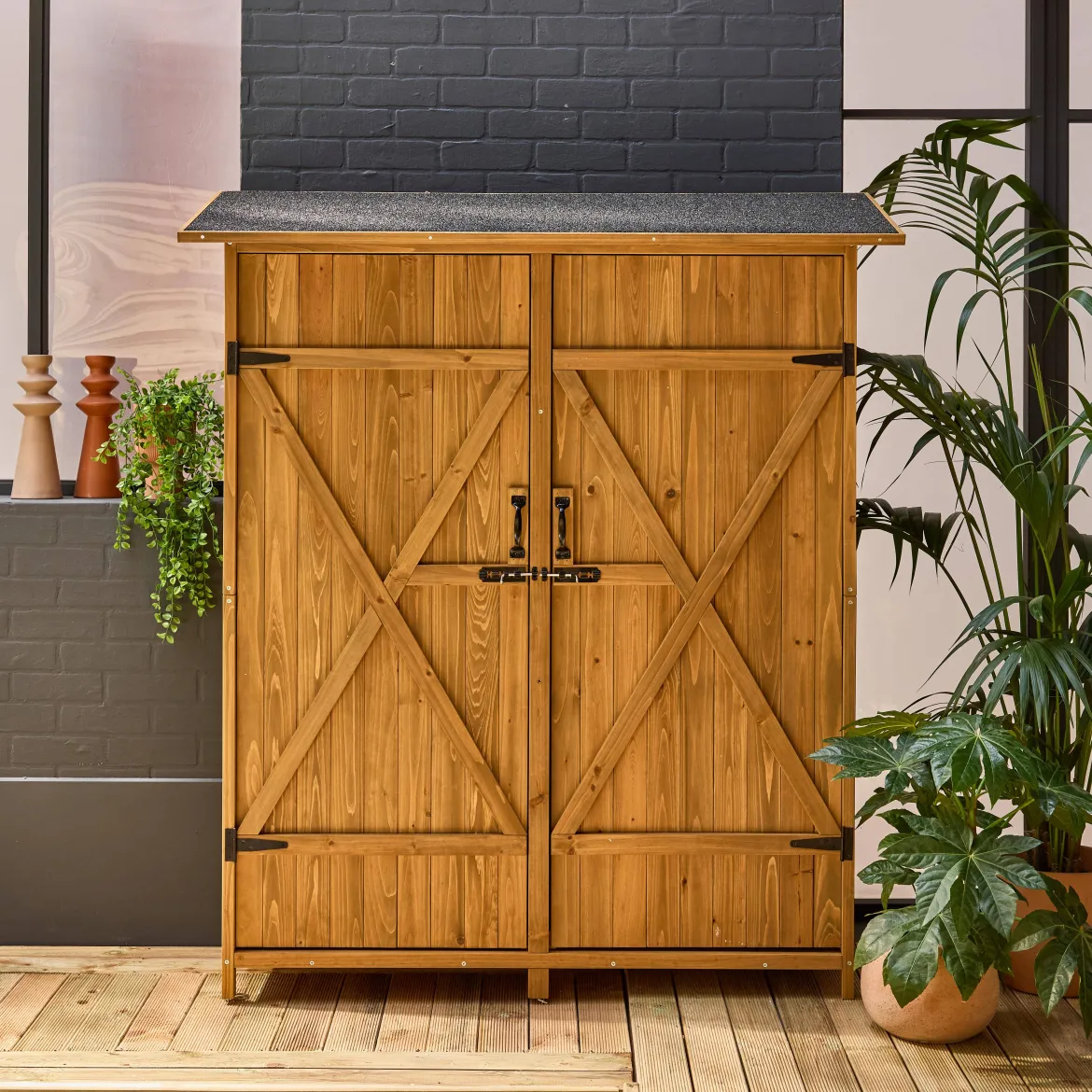 Casetta da giardino in legno d'abete e 4 vani portaoggetti, 140cm