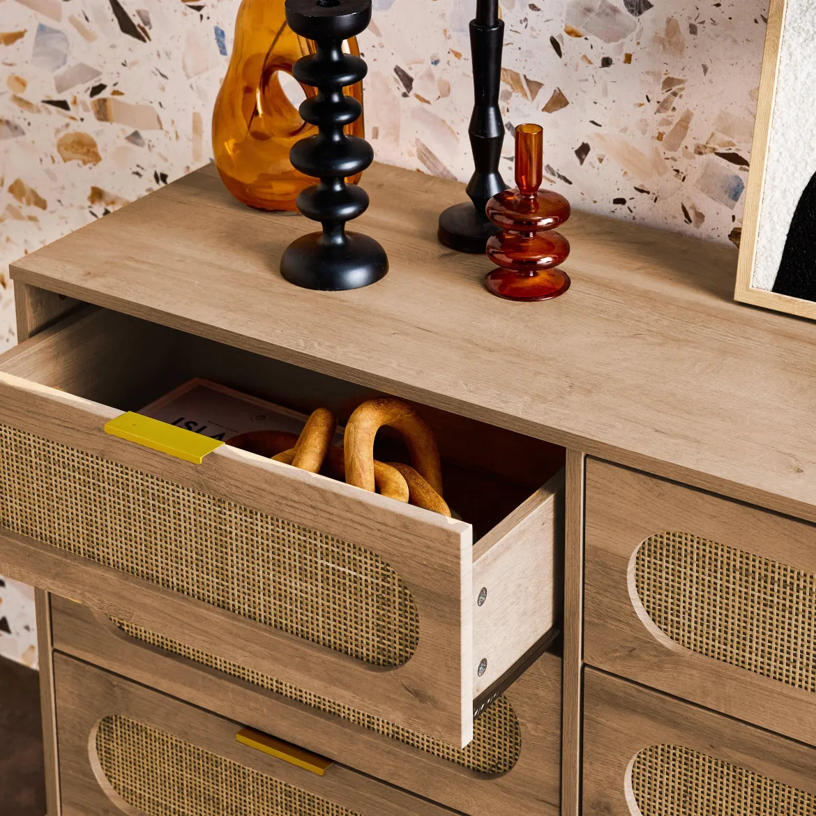 Cassettiera in legno e canna arrotondata, 6 cassetti