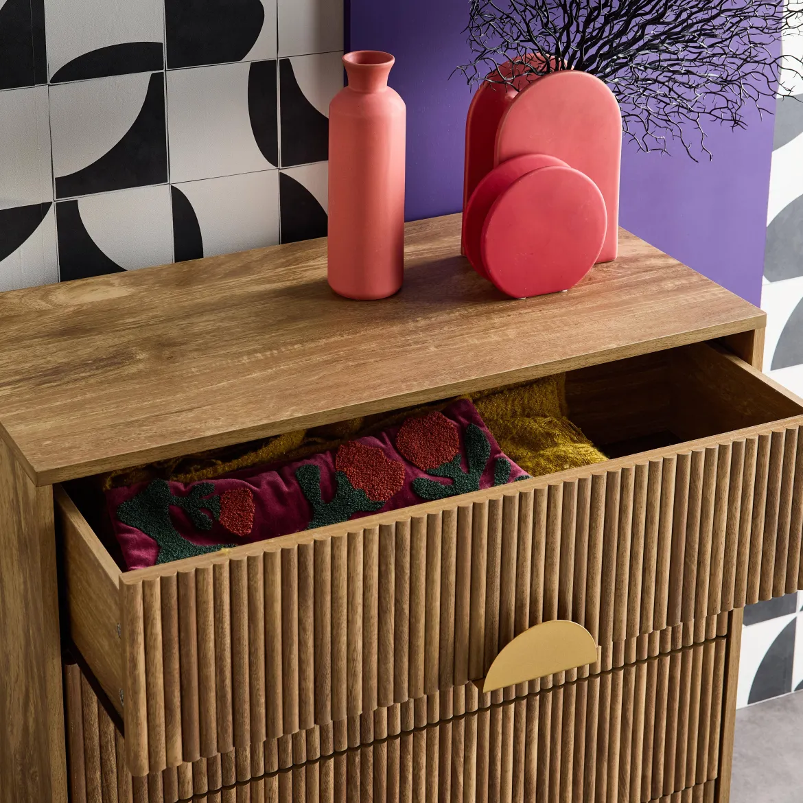 Cassettone con effetto legno di mango a 4 cassetti