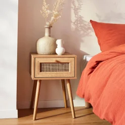 Comodino effetto legno e intrecciatura cannage, 1 cassetto
