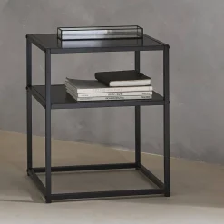 Comodino in metallo nero con ripiano