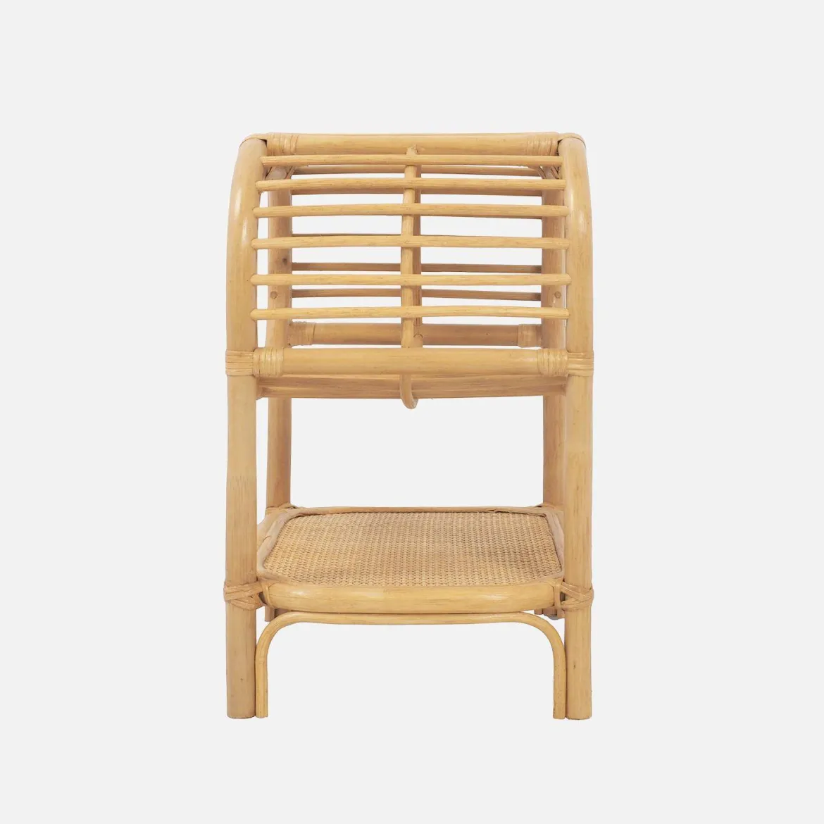 Comodino in rattan naturale curvato 1 ripiano 1 nicchia