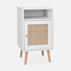 Comodino scandinavo in vimini