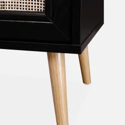 Comodino scandinavo in vimini