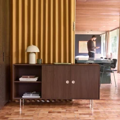 Credenza vintage decorata in legno e acciaio inossidabile 2 ante, 150cm