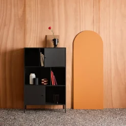 Credenza industriale in metallo con 6 scomparti