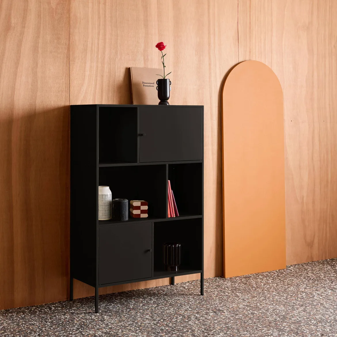 Credenza industriale in metallo con 6 scomparti