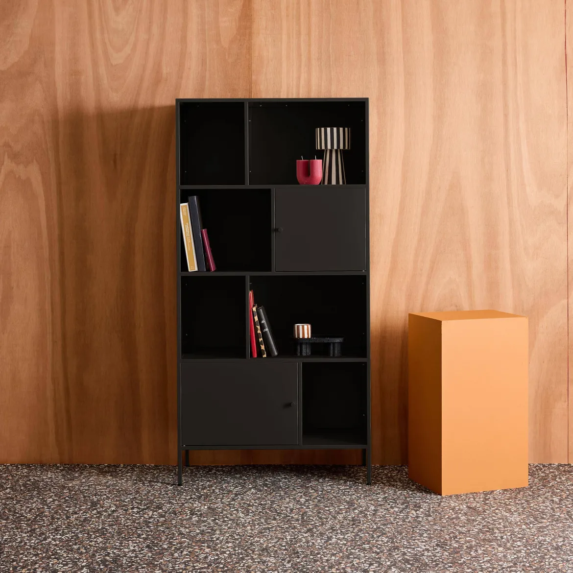 Credenza industriale in metallo con 8 scomparti