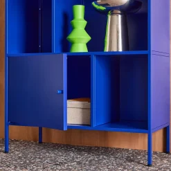 Credenza industriale in metallo con 8 scomparti