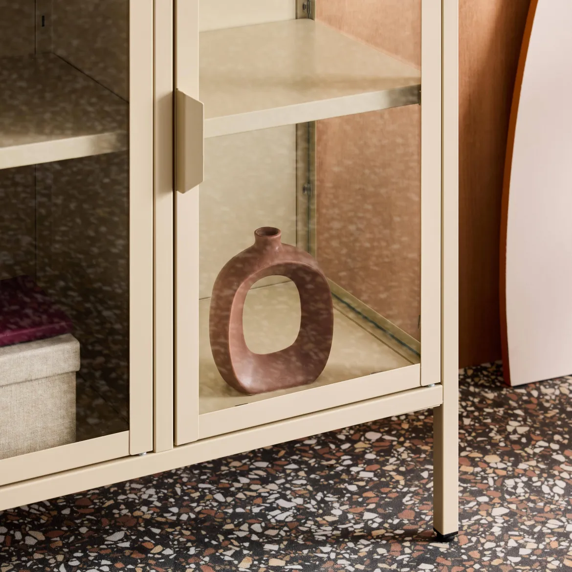 Credenza industriale in metallo e vetro temperato 3 ante, 100cm