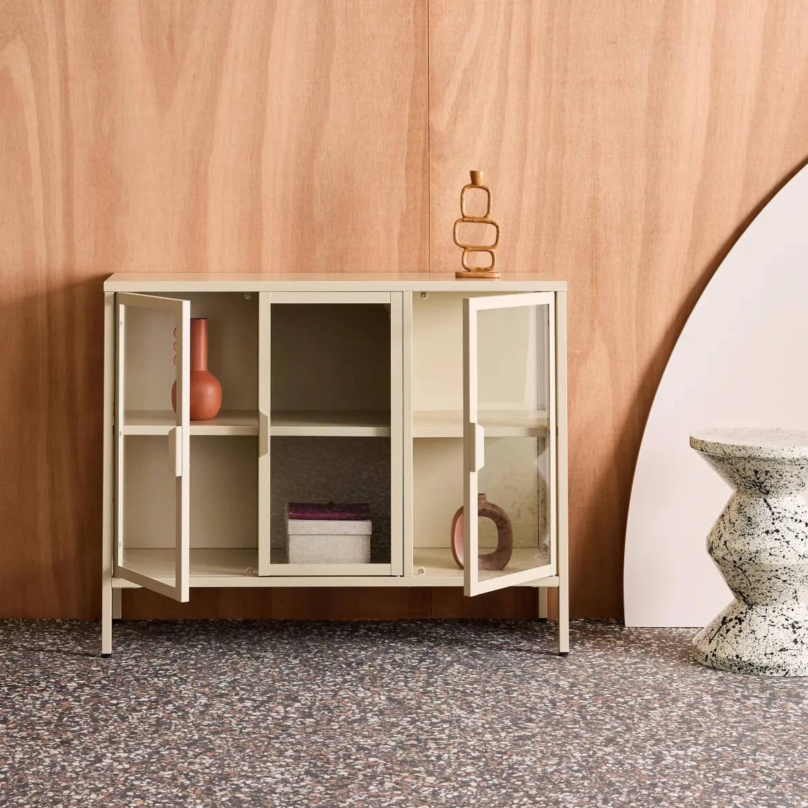 Credenza industriale in metallo e vetro temperato 3 ante, 100cm
