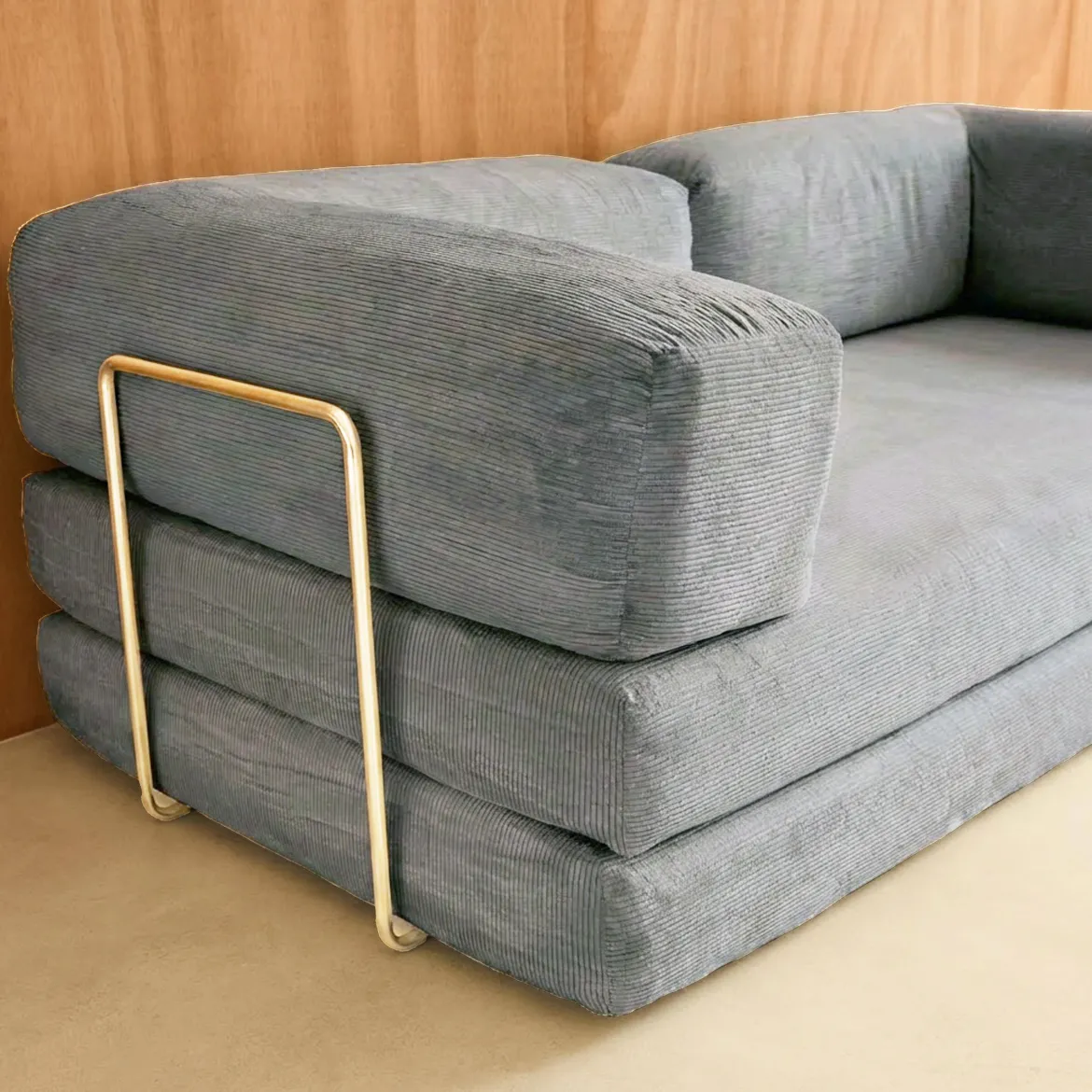 Divano letto futon in velluto a coste e struttura cromata