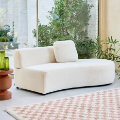 Divano organico a forma di virgola in bouclé, 2–3 posti