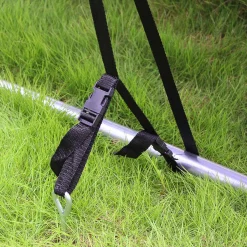 Kit di ancoraggio per trampolino