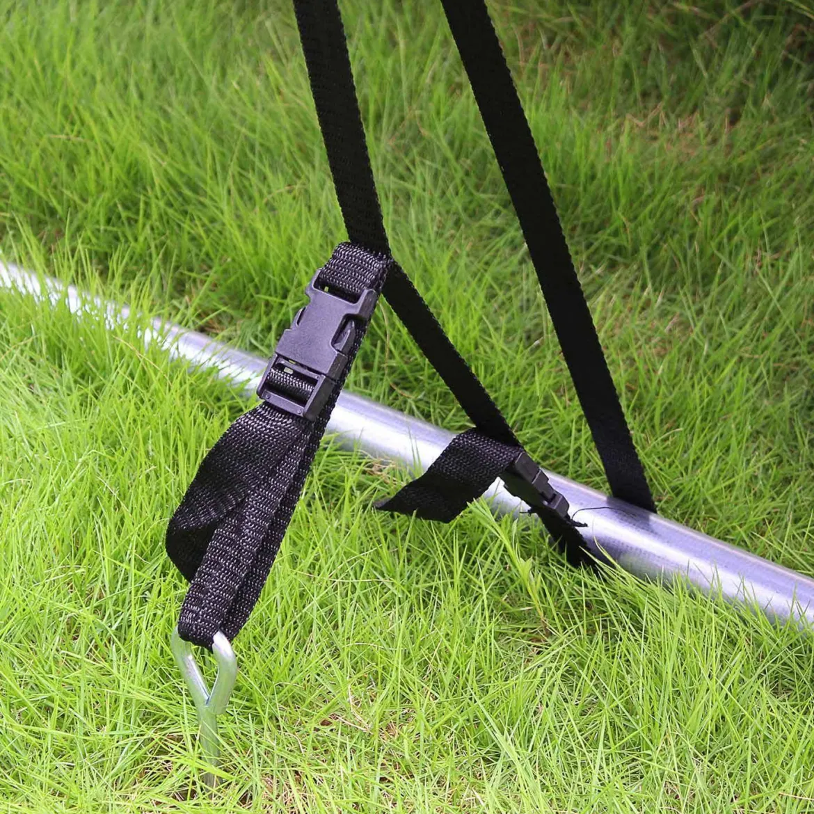 Kit di ancoraggio per trampolino