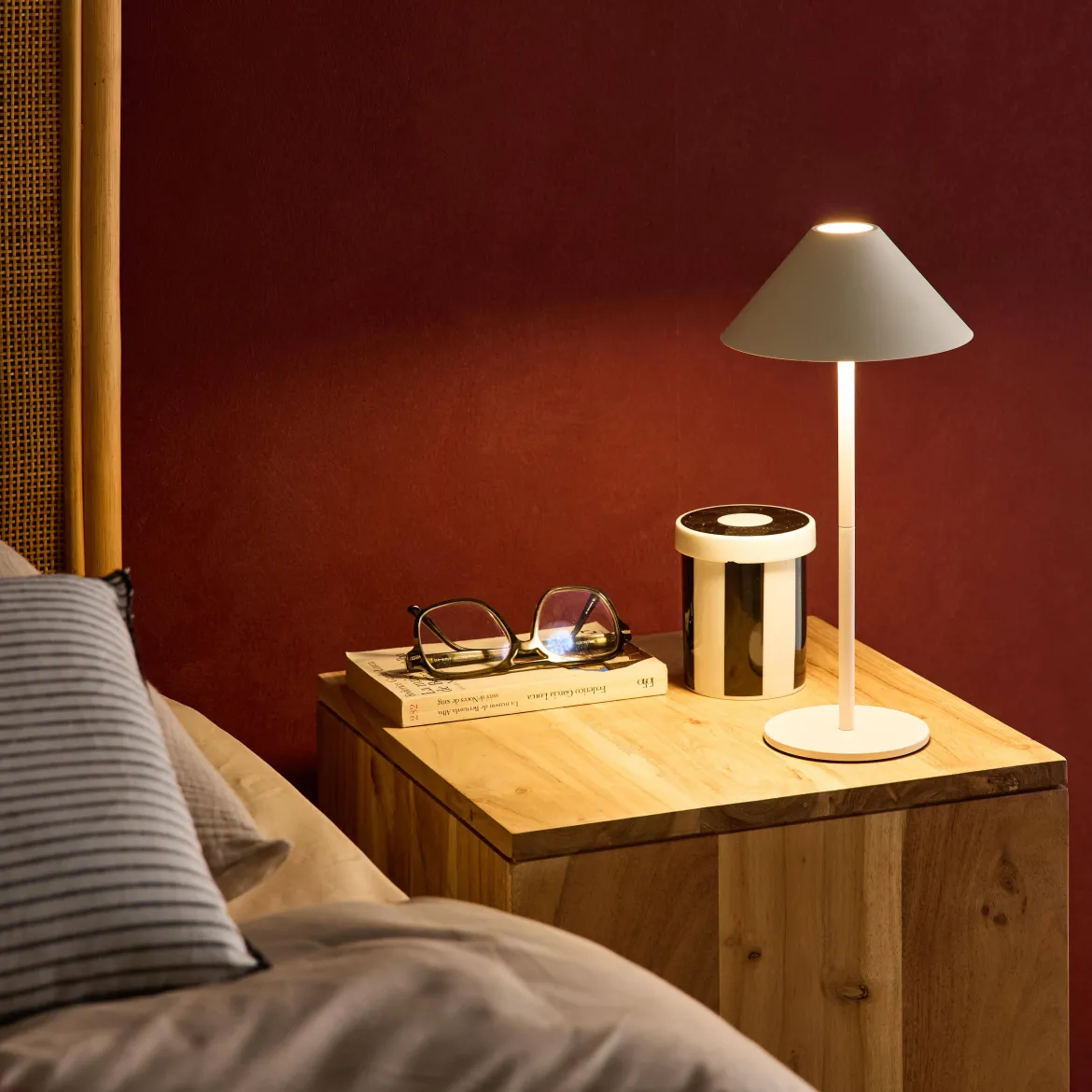 Lampada da tavolo LED senza fili, 135cm