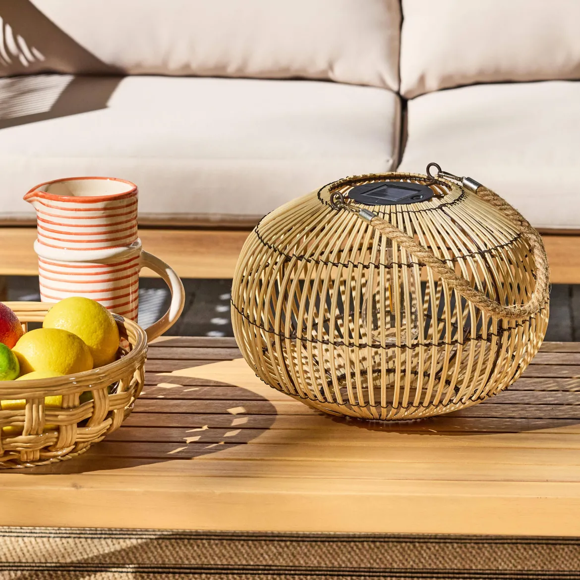 Lampada solare LED in rattan, 31.5cm