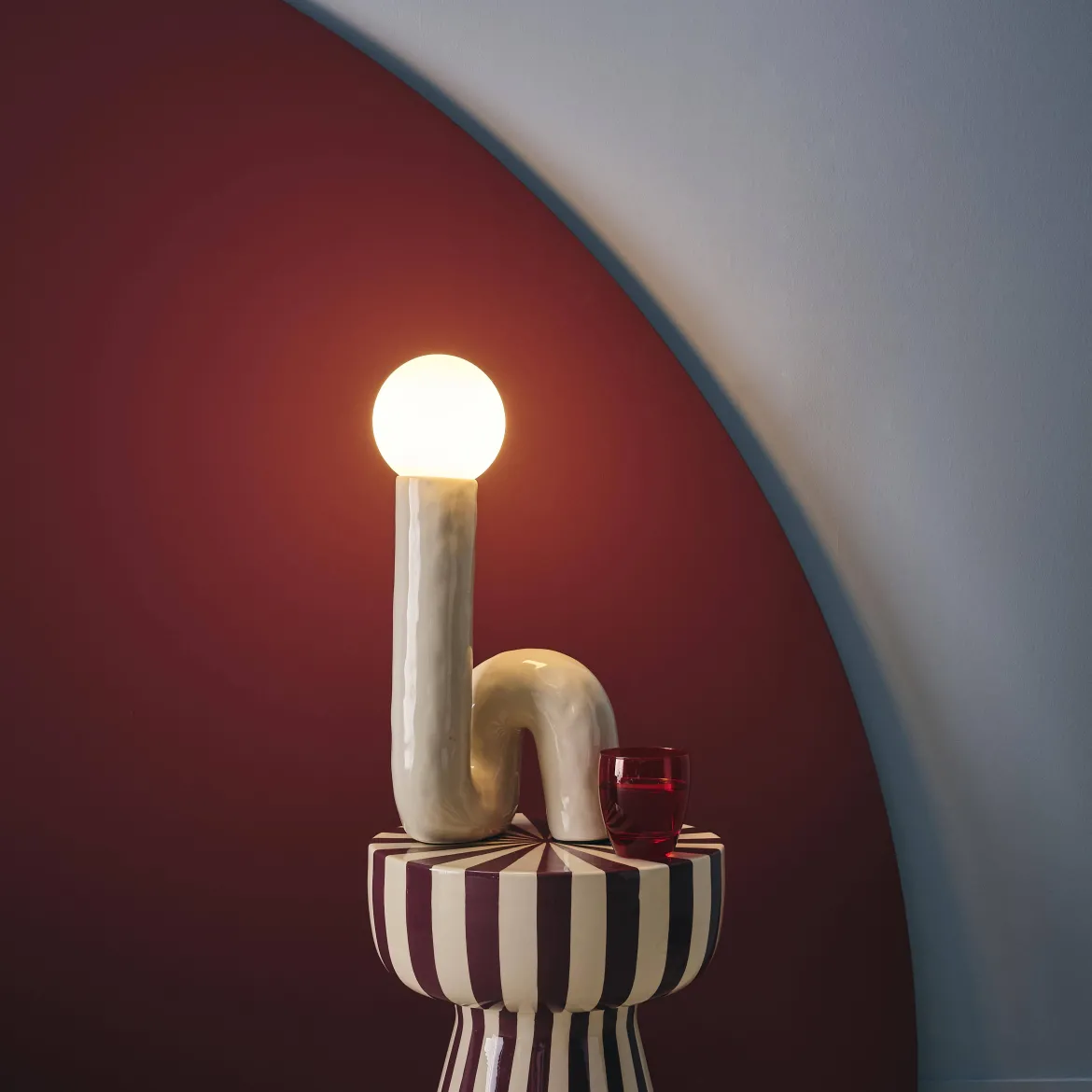 Lampada da tavolo in design organico ceramica smaltata, 45cm