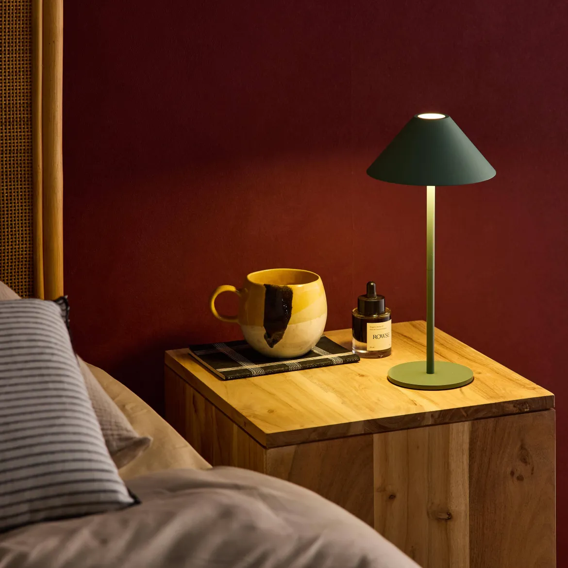 Lampada da tavolo LED senza fili, 135cm