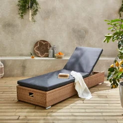 Lettino prendisole in resina intrecciata multiposizione