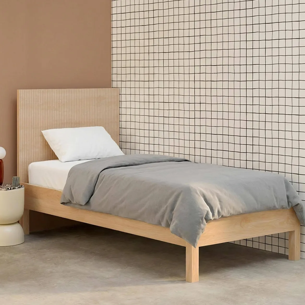 Letto con rete a doghe e testiera 90x190cm decorazione legno