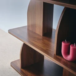 Libreria esotica in legno a 5 livelli