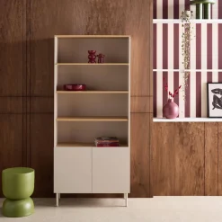 Libreria in metallo e decorazione in legno a 6 livelli