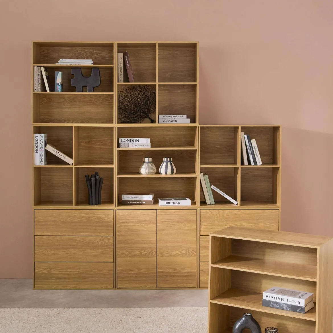 Libreria modulare decorativa in legno con 9 elementi