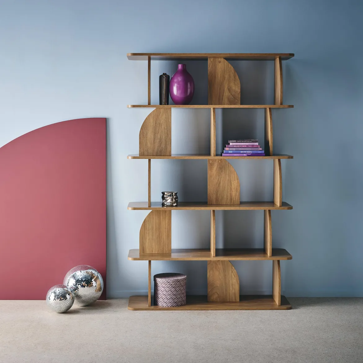 Libreria esotica in legno a 5 livelli