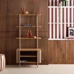 Libreria in metallo curvato e legno a 6 livelli