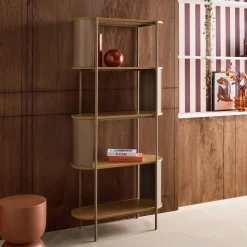 Libreria in metallo curvato e legno a 5 livelli