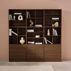 Libreria modulare decorativa in legno con 9 elementi