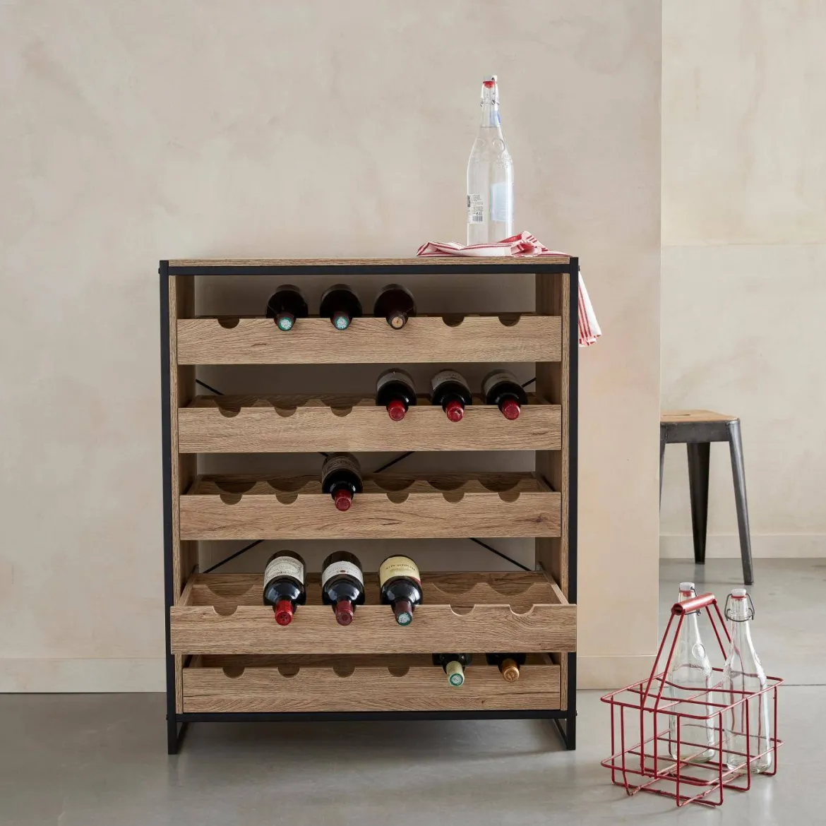 Mobile portabottiglie per vino