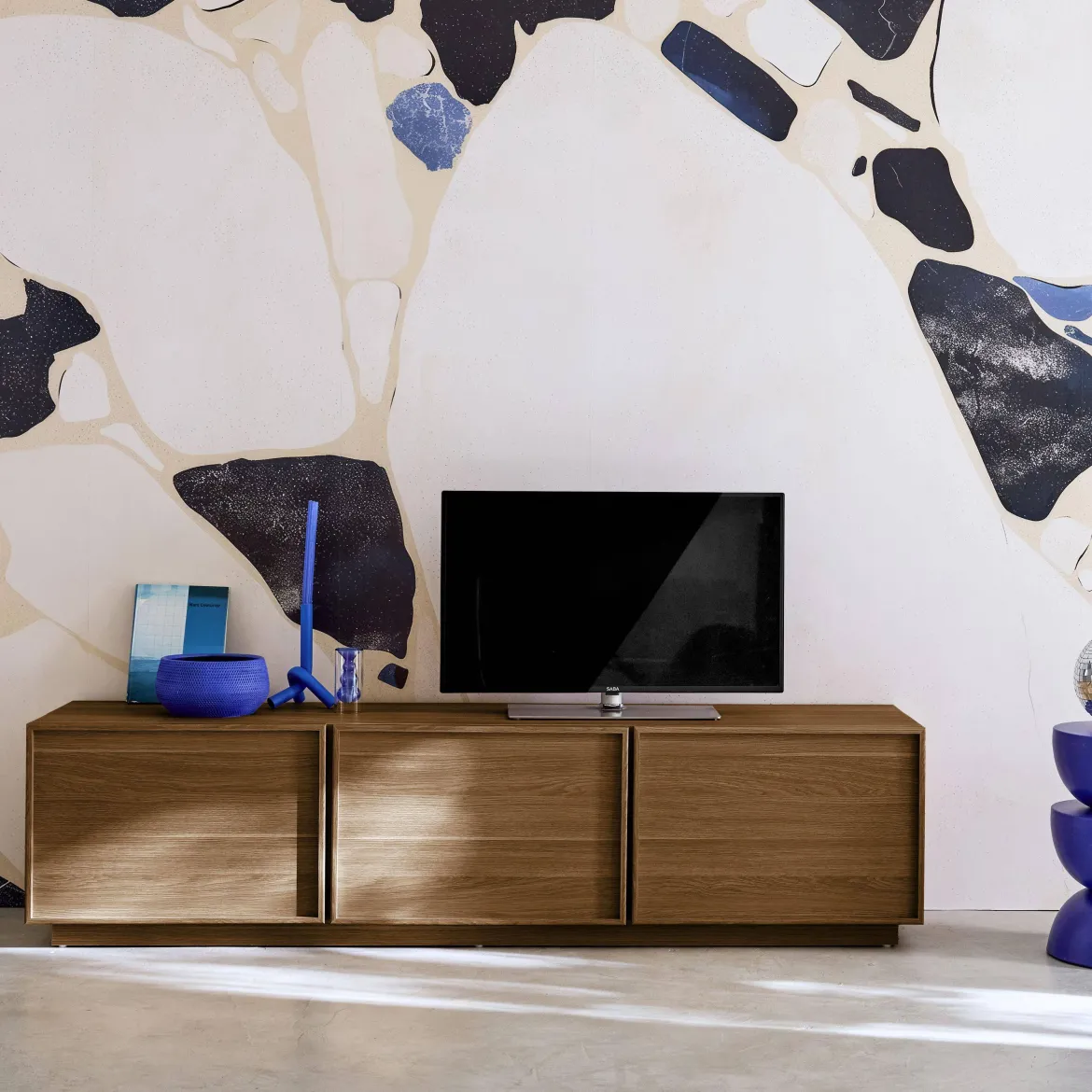 Mobile TV decorativo in legno 3 ante 180cm