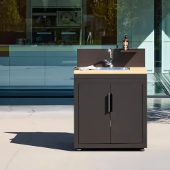 Modulo cucina da esterno in acciaio e decorazione in legno 1 lavello 2 ante 1 gancio, 80cm