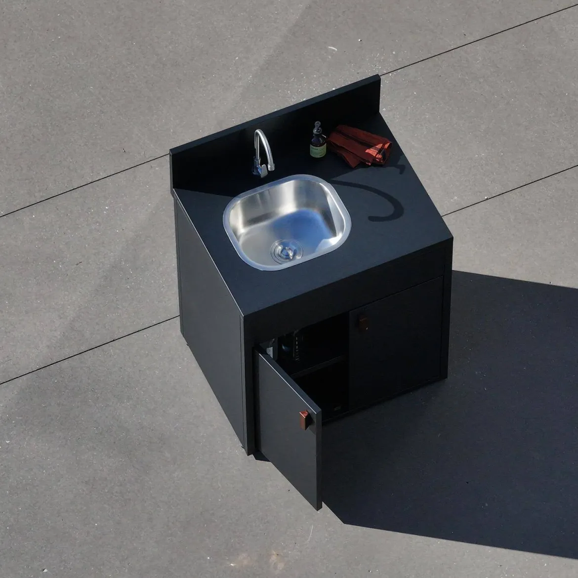Modulo cucina da esterno in acciaio con lavello e 2 ante, 80cm