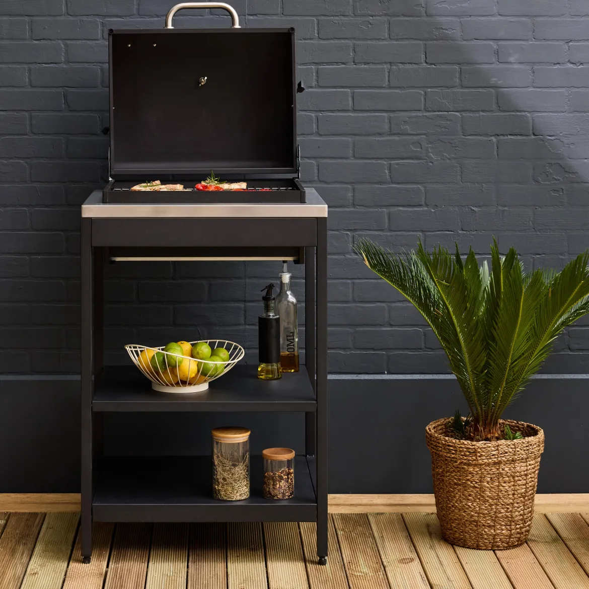 Modulo cucina da esterno con barbecue a carbonella