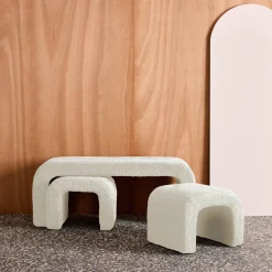 Panca e sgabelli impilabili bouclé
