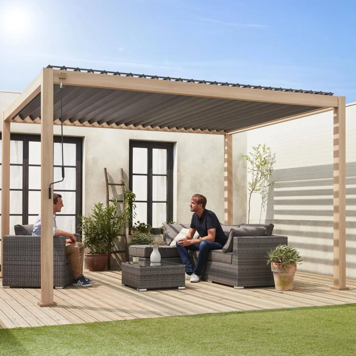 Pergola bioclimatica 3x4m in alluminio, lamelle orientabili