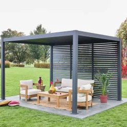 Pergola bioclimatica 3x4 in alluminio + 3 persiane da 1.3m