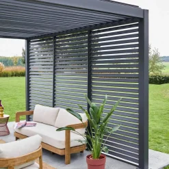Pergola bioclimatica 3x4 in alluminio + 3 persiane da 1.3m