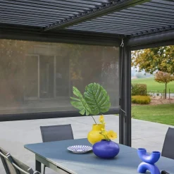 Pergola bioclimatica 3x4m in alluminio e acciaio + 1 tenda 3m + 1 tenda 4m