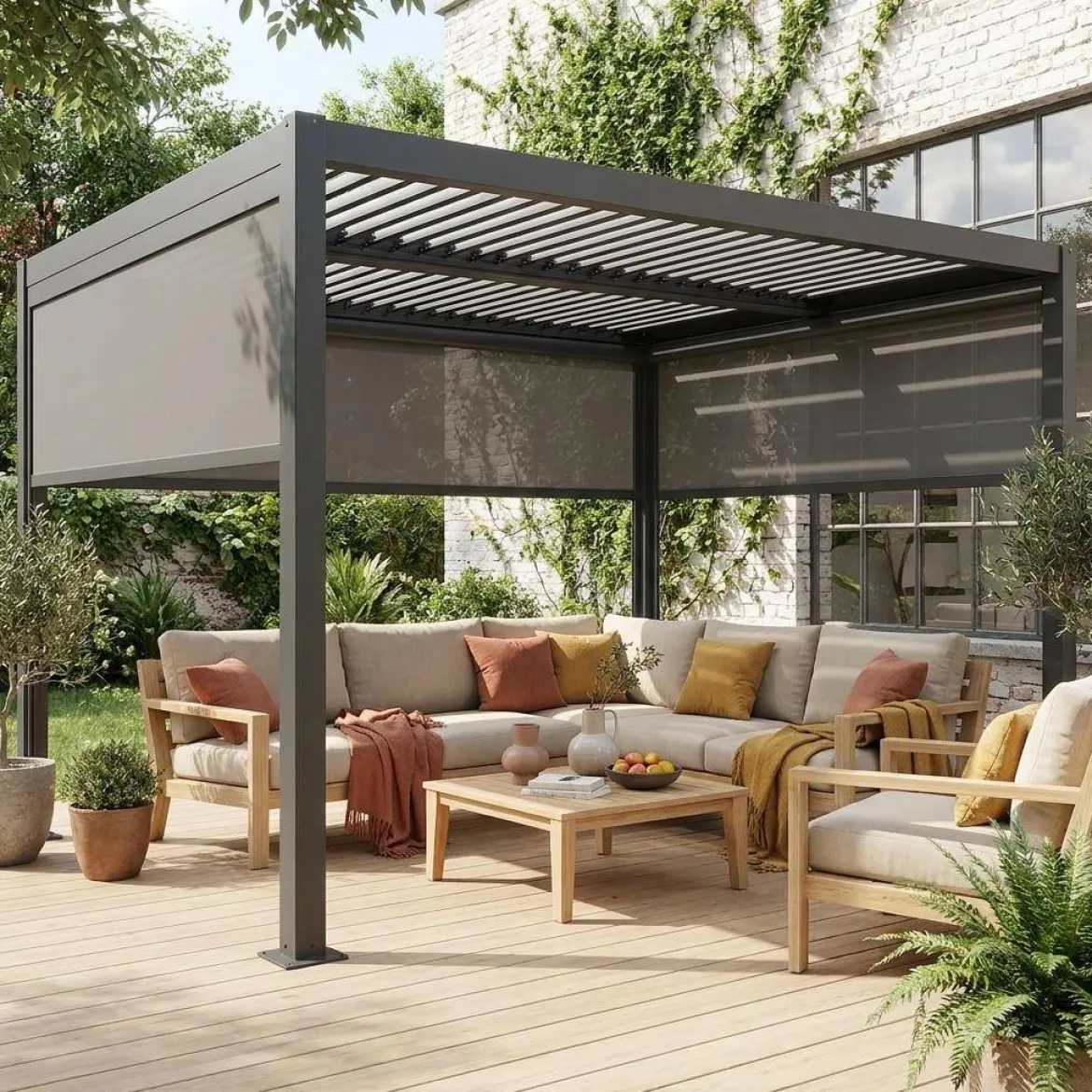 Pergola bioclimatica 3x4m in alluminio e acciaio + 2 tende 3m + 1 tenda 4m