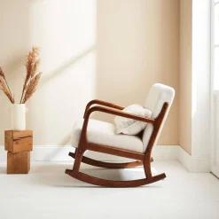 Poltrona a dondolo scandinava in legno e tessuto bouclé