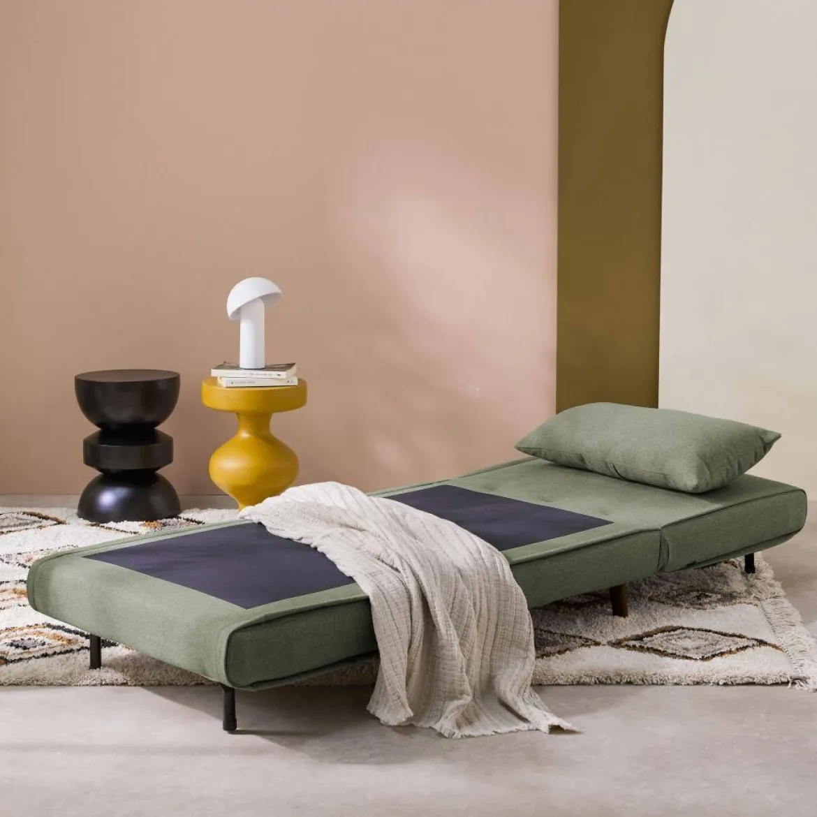 Poltrona letto convertibile tessuto con piedi in legno