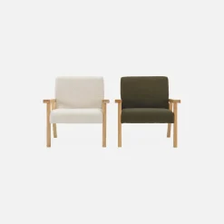 Poltrona scandinava per bambini in tessuto bouclé e legno di hevea