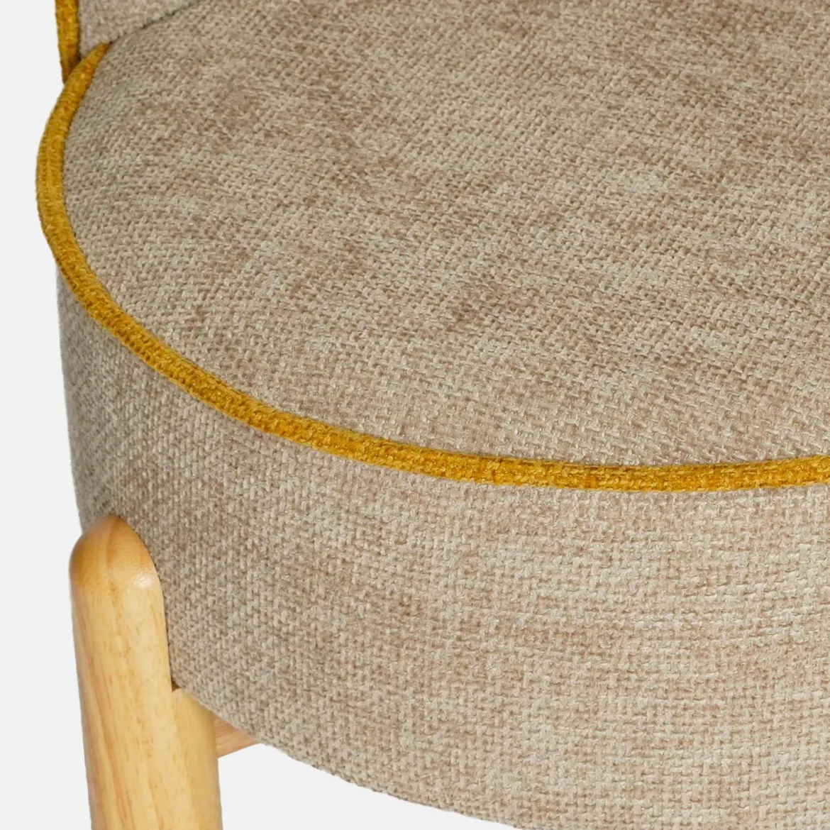 Poltrona vintage per bambini in tessuto ciniglia e legno di hevea