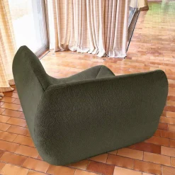 Poltrona angolare in bouclé testurizzato