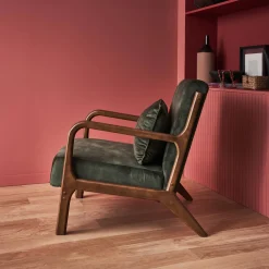 Poltrona scandinava in velluto e legno di hevea tinto noce scuro
